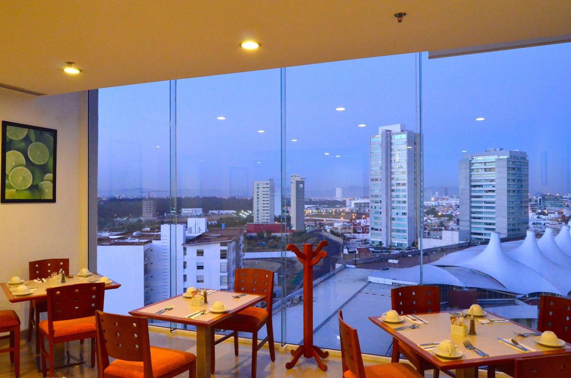 ลา ควินตา บาย วินด์แฮม ปวยบลา ปาลมาส อังเฆโลโปลิส Hotel ภายนอก รูปภาพ